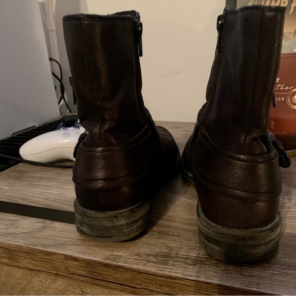 Baretraps Crosby Booties wmns size 6m black‎ & chrome silver - Picture 6 of 7